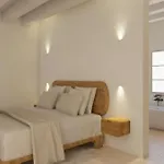 Llonga's Collection - & Hotel 5*